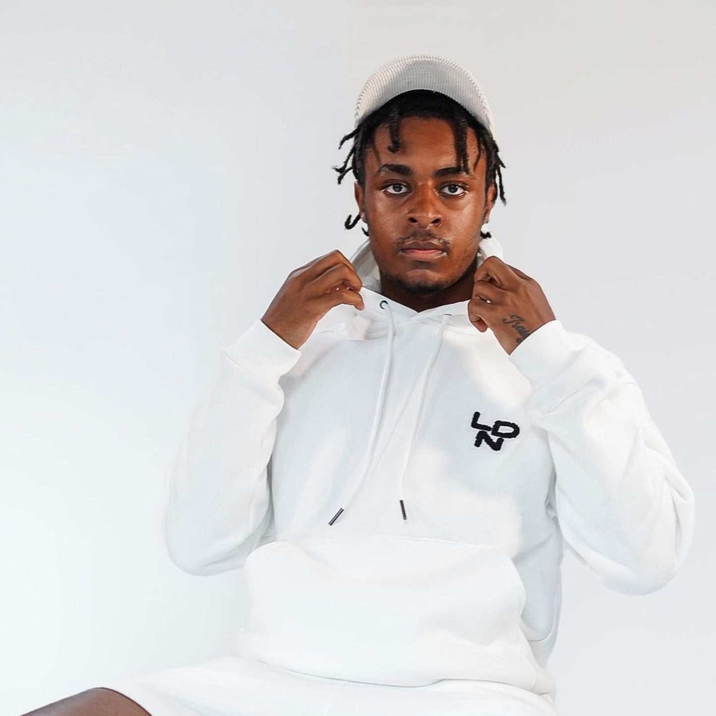 LDN Hoodie Creme