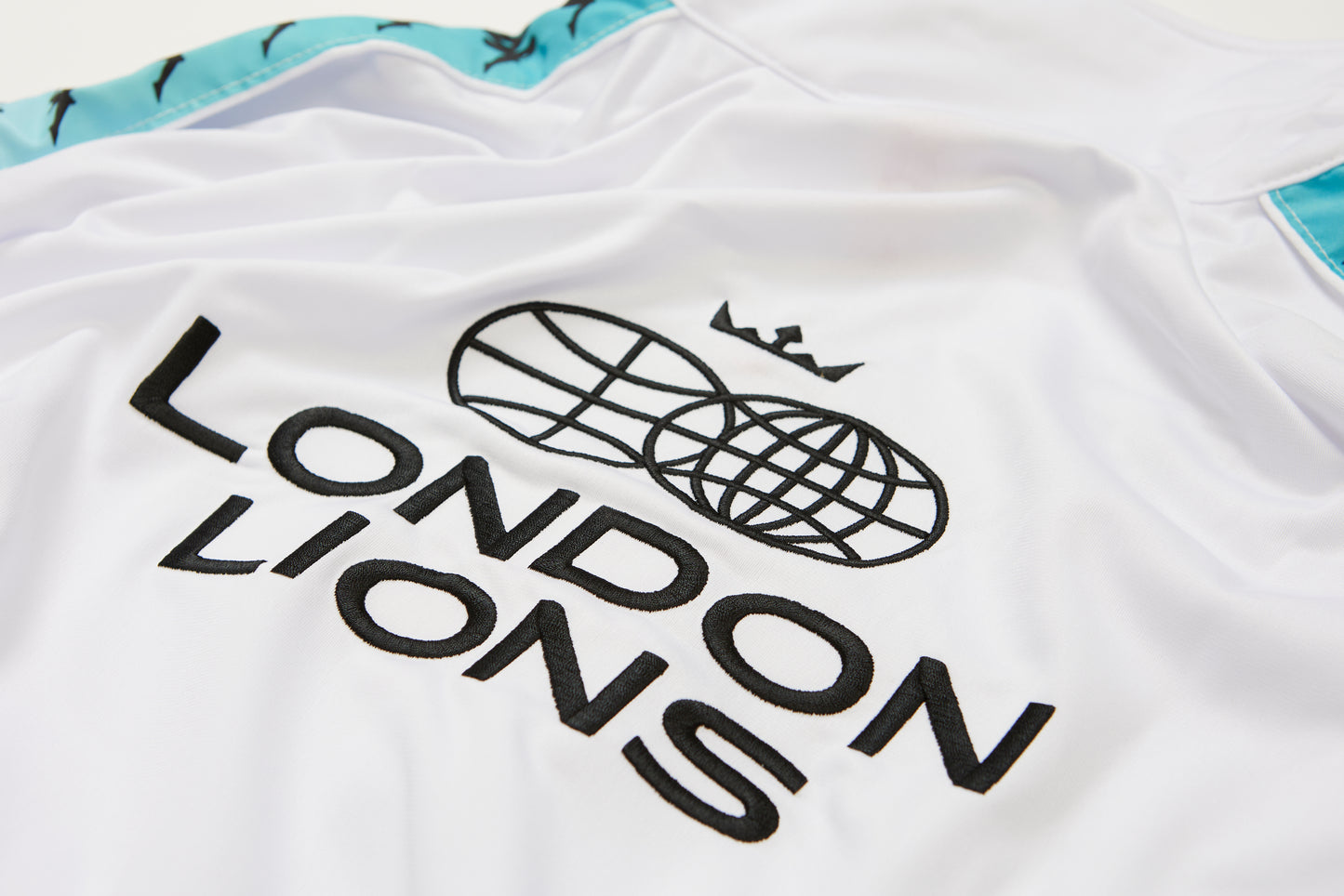 Limited Edition Kappa & London Lions City Tracksuit Top - White